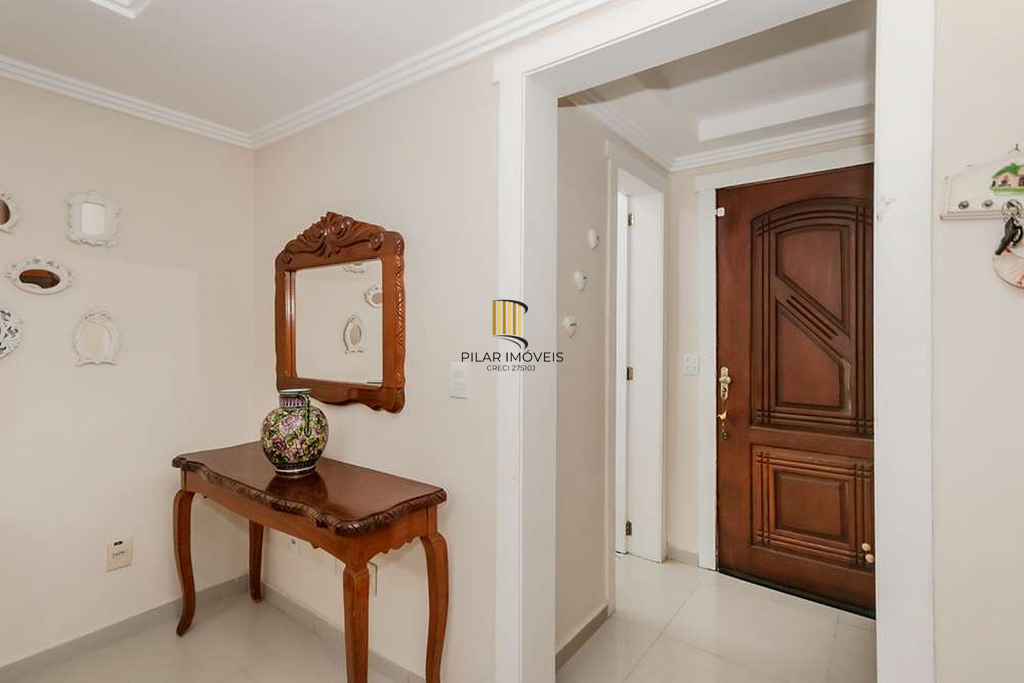 Casa 3 dormitórios no bairro Nonoai