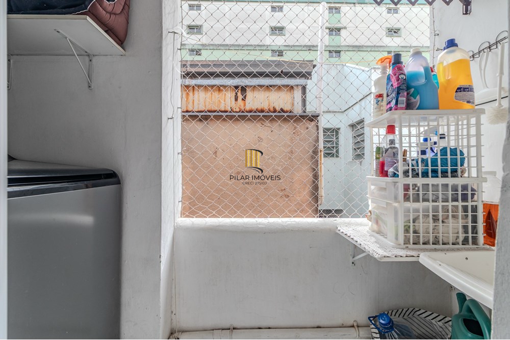 Apartamento 2 dormitórios no bairro Bom Fim