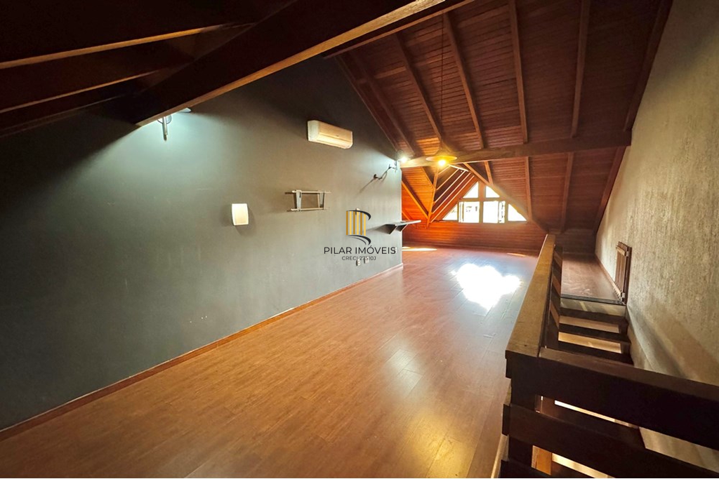 Casa 3 dormitórios no bairro Sarandi