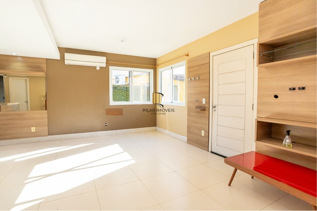 Casa de Condomínio 3 dormitórios no bairro Mário Quintana