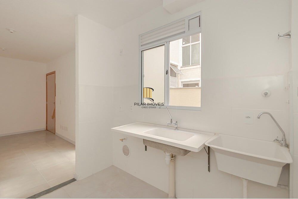 Apartamento 2 dormitórios no bairro Restinga