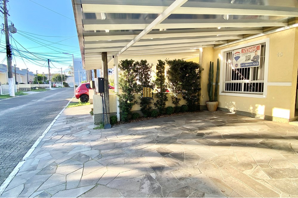 Casa de Condomínio 2 dormitórios no bairro Olaria