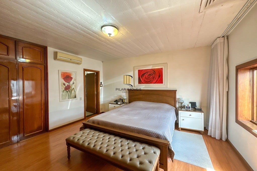 Casa 3 dormitórios no bairro Três Figueiras