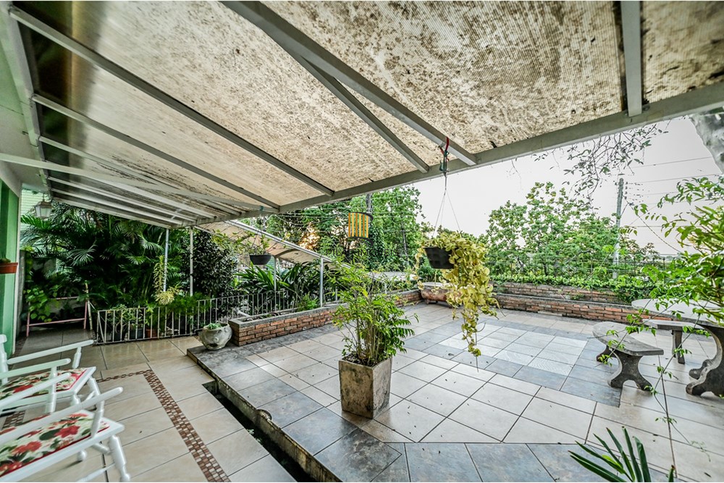 Casa de Condomínio 4 dormitórios no bairro Santa Tereza