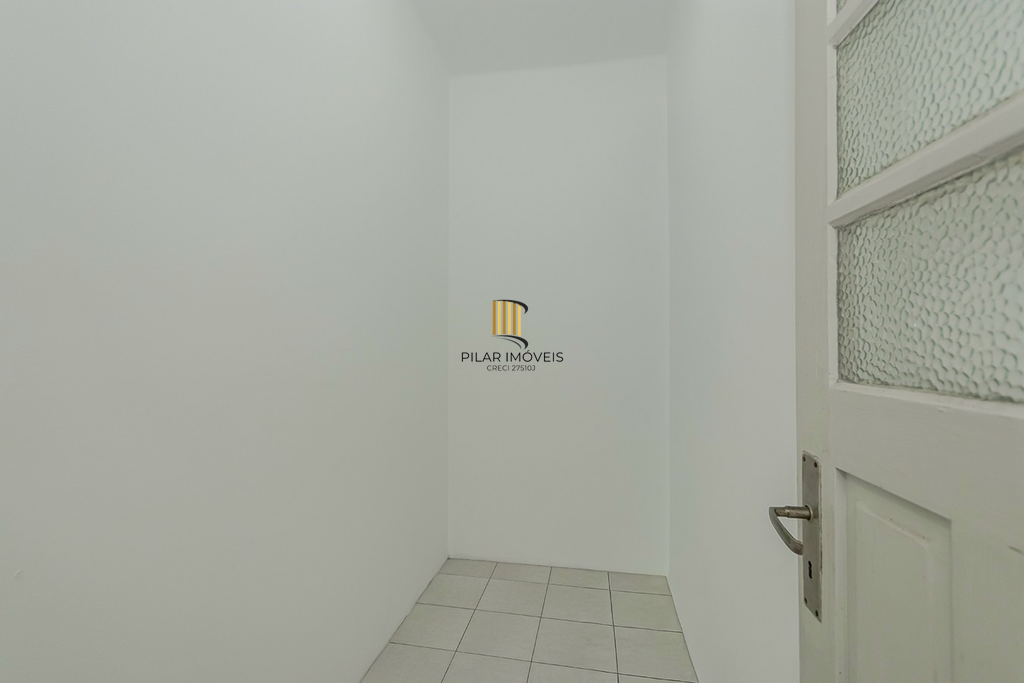 Apartamento 2 dormitórios no bairro Bom Fim