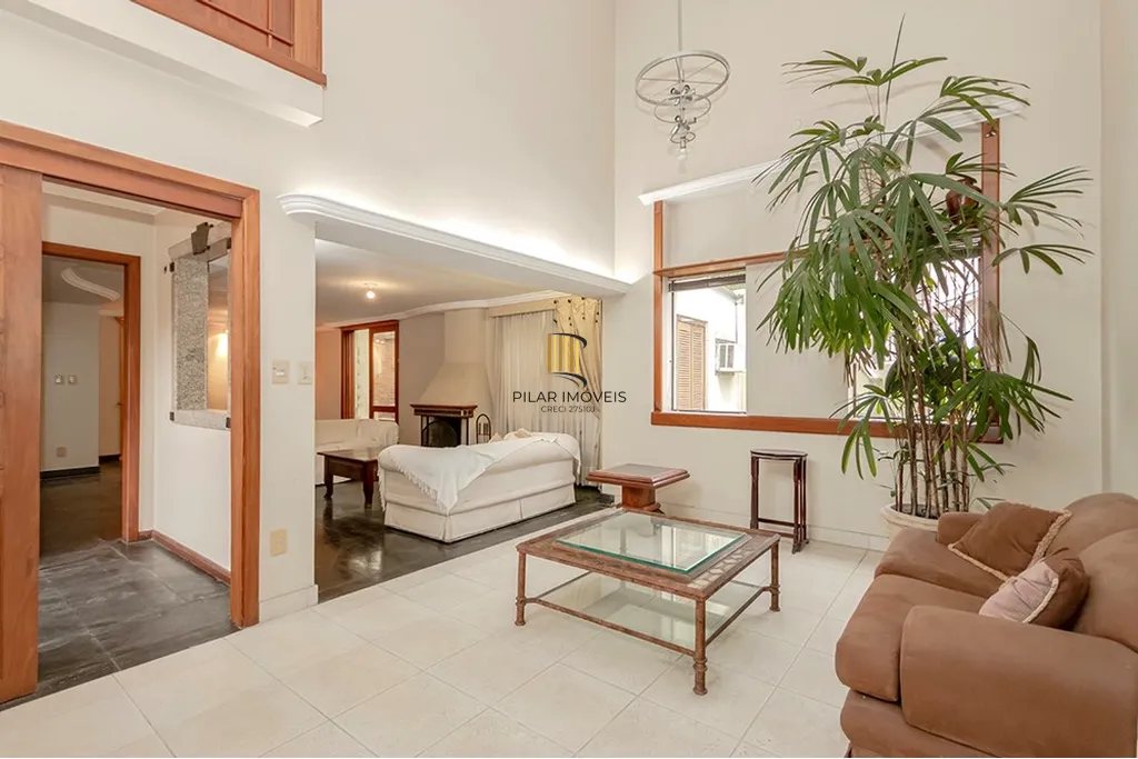 Casa 4 dormitórios no bairro Boa Vista
