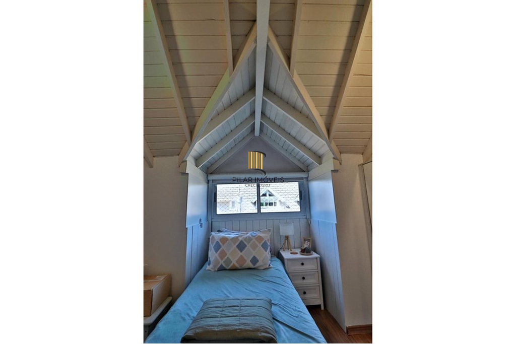 Casa de Condomínio 3 dormitórios no bairro São Sebastião