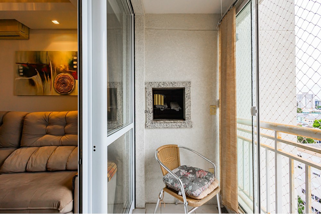 Apartamento 2 dormitórios no bairro Vila Ipiranga