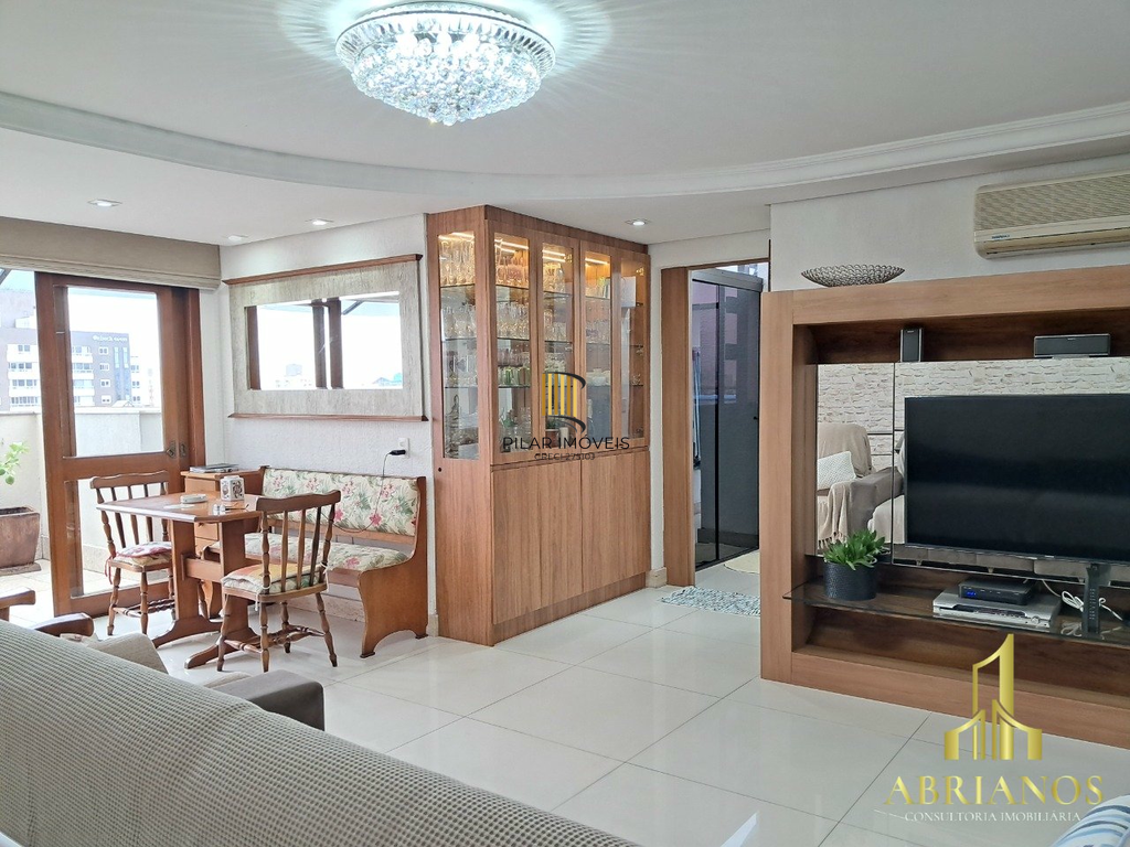 Cobertura 3 dormitórios no bairro Menino Deus