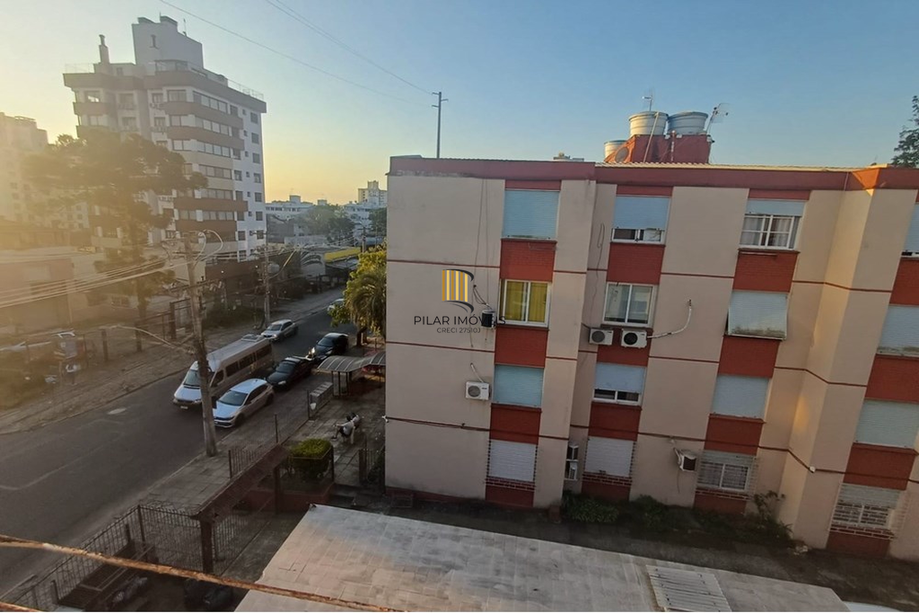 Apartamento 4 dormitórios no bairro Passo da Areia