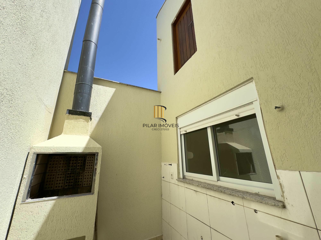 Casa de Condomínio 2 dormitórios no bairro Olaria