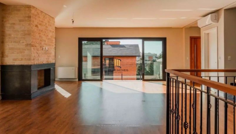 Casa 423 m², 4 suítes no Elegante Condomínio Saint Moritz, Mato Queimado Gramado