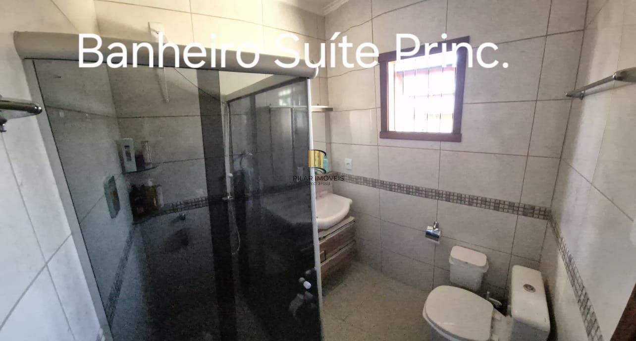 Casa 5 dorm. (2 s.) e anexo, 159 M², churrasqueiras, Piscina em Cachoeirinha.