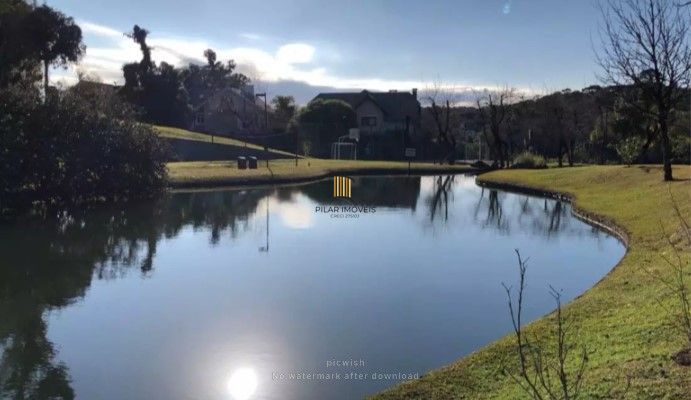 Casa 423 m², 4 suítes no Elegante Condomínio Saint Moritz, Mato Queimado Gramado