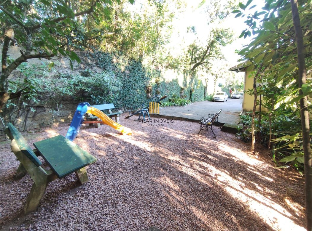 Casa Condomínio 2 dormitórios, vaga e infraestrutura, Bairro Lomba do Pinheiro