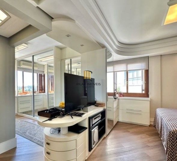 Cobertura 2 dormitórios, 218m², lareira, teto retrátil, Centro em Novo Hamburgo