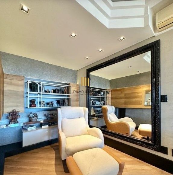 Cobertura 2 dormitórios, 218m², lareira, teto retrátil, Centro em Novo Hamburgo