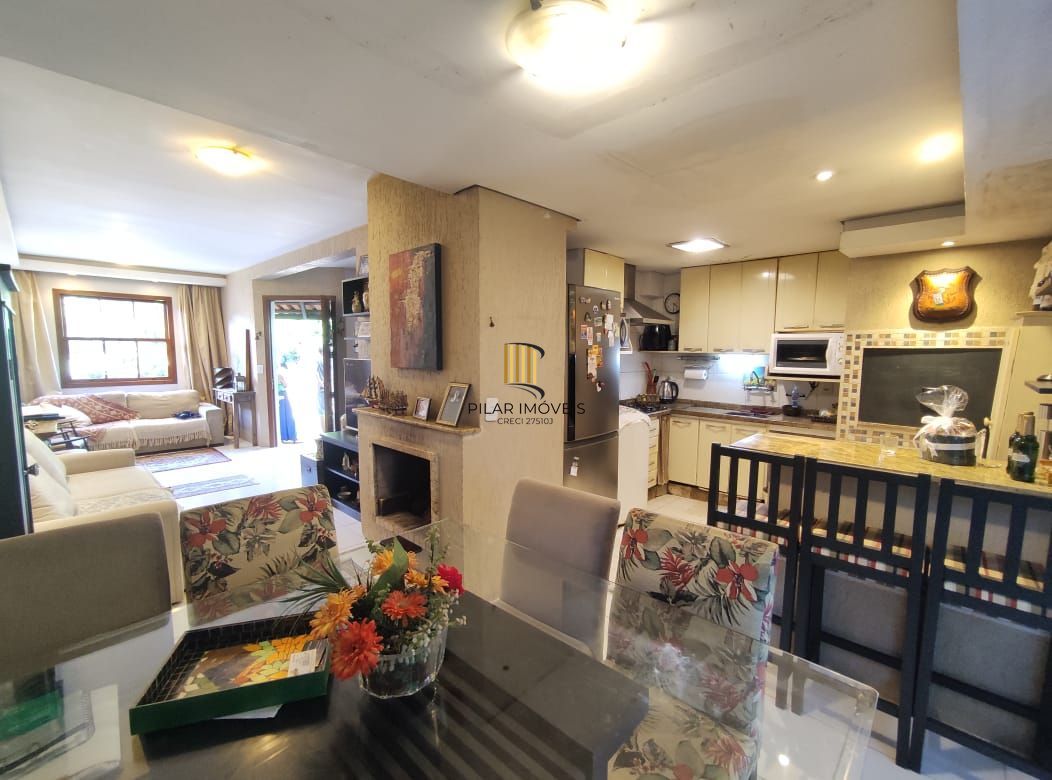 Casa Condomínio 2 dormitórios, vaga e infraestrutura, Bairro Lomba do Pinheiro