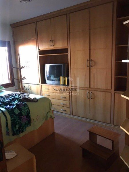 Casa para Venda - 390m², 3 dormitórios, sendo 1 suites, 4 vagas - Ouro Branco
