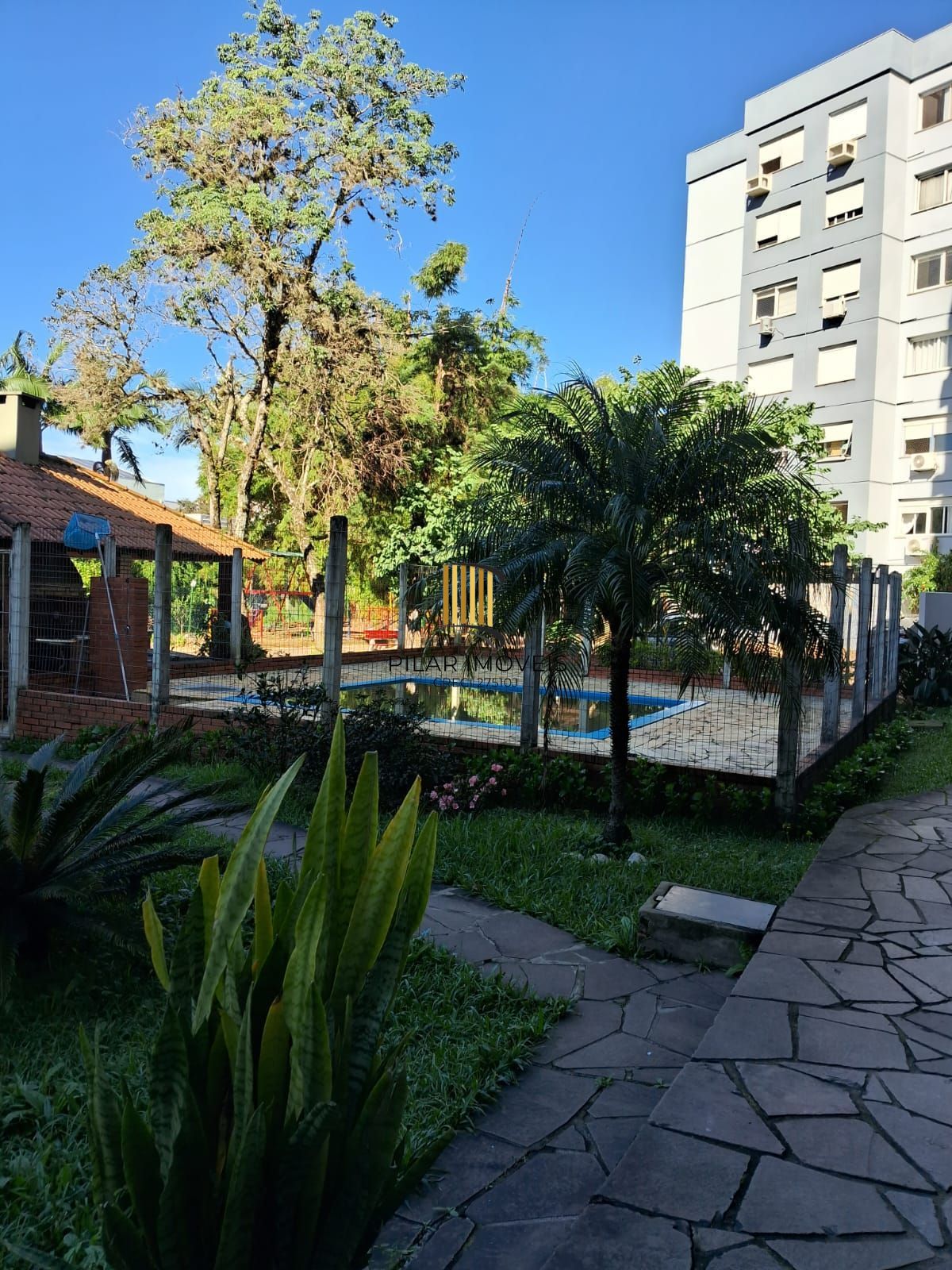 Apartamento 2 dormitórios no bairro Cavalhada