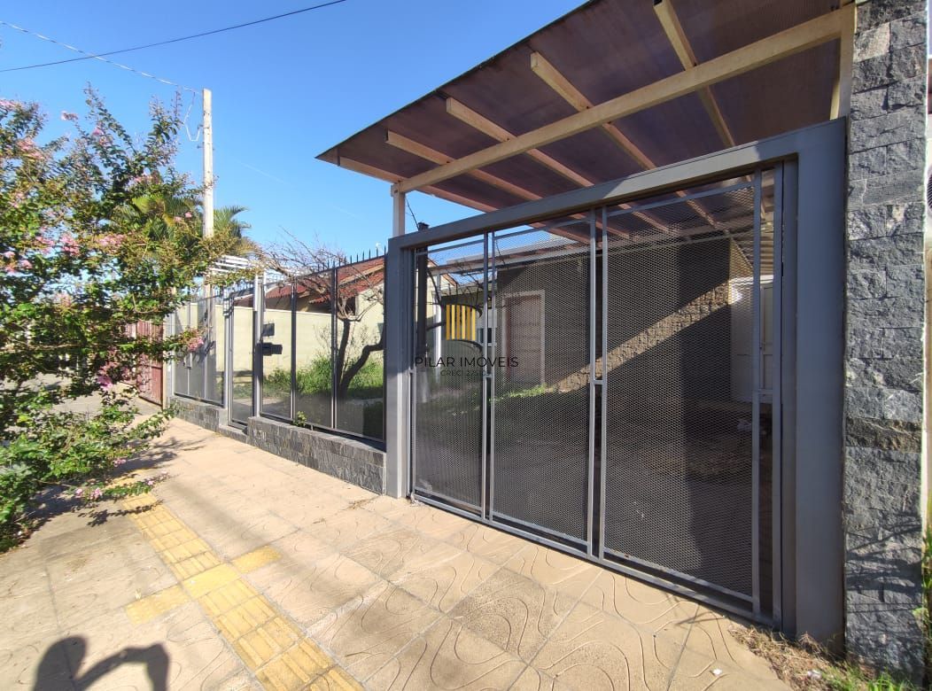 Casa para investidor 2 dormitórios, 1 vaga no bairro Rio Branco