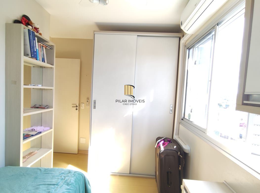 Apartamento 3 dormitórios, 1 suíte, salão de festas e 1 vaga no Bairro Sarandi.