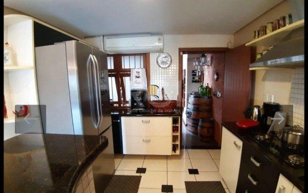Casa para Venda - 209.54m², 3 dormitórios, sendo 1 suites, Ideal