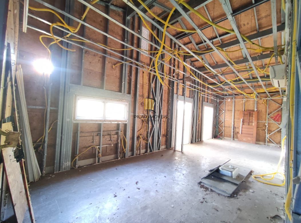 Casa para investidor 2 dormitórios, 1 vaga no bairro Rio Branco