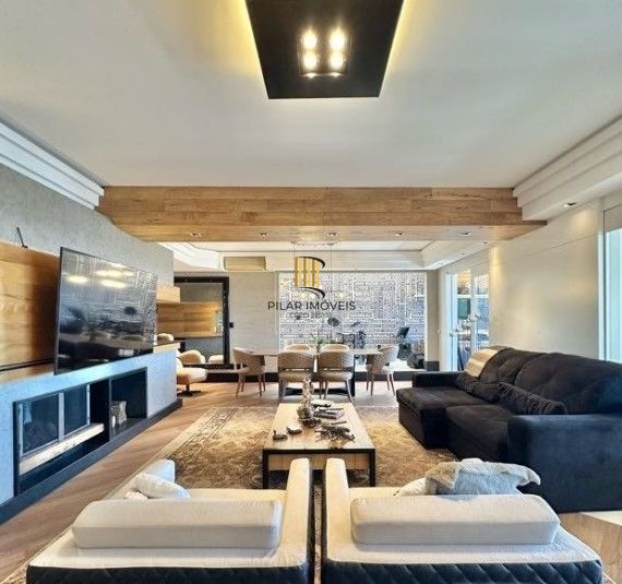 Cobertura 2 dormitórios, 218m², lareira, teto retrátil, Centro em Novo Hamburgo