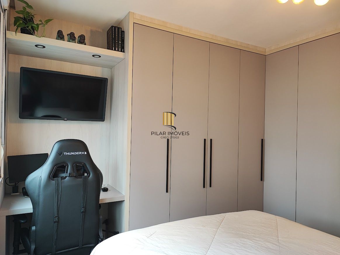 Apartamento 2 dormitórios no bairro Centro