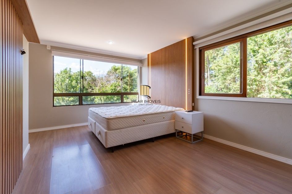 AP 3 dorm. (1 suíte hidro, 1 demi-suíte), 1 vaga. B. Jardim dos Ipês, Gramado.