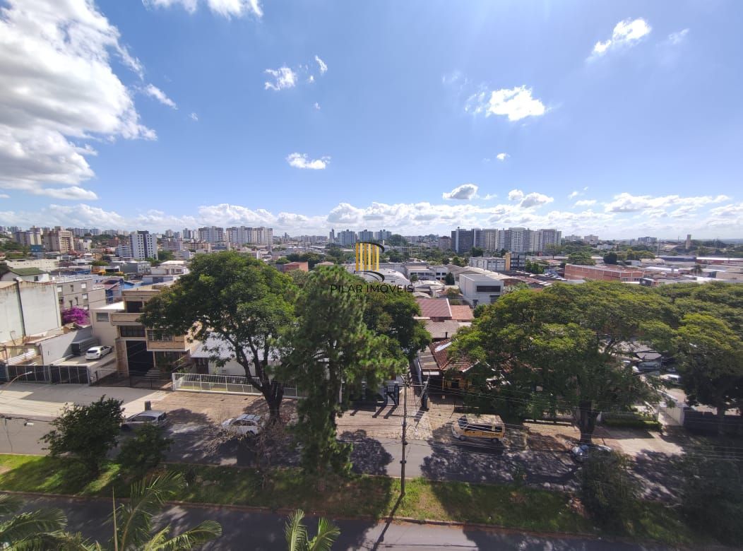 Apartamento 3 dormitórios, 1 suíte, salão de festas e 1 vaga no Bairro Sarandi.