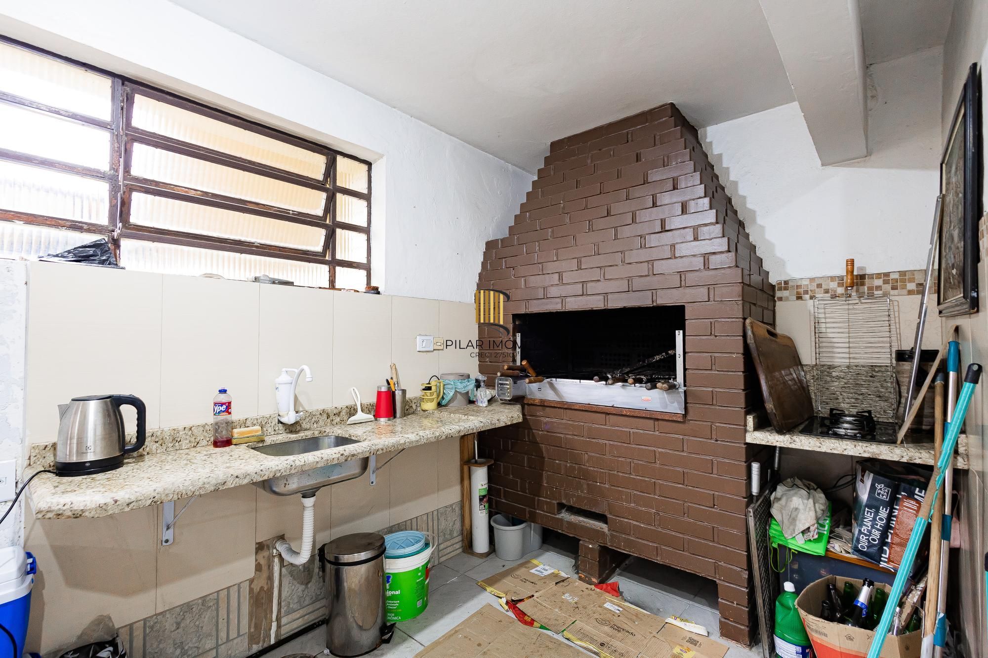 Casa 5 dormitórios no bairro Parque Santa Fé