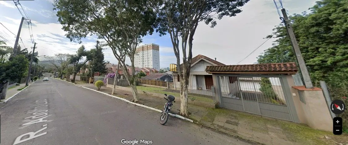 Casa / terreno 841,69 M² churrasqueira e piscina. Bairro Canudos, Novo Hamburgo