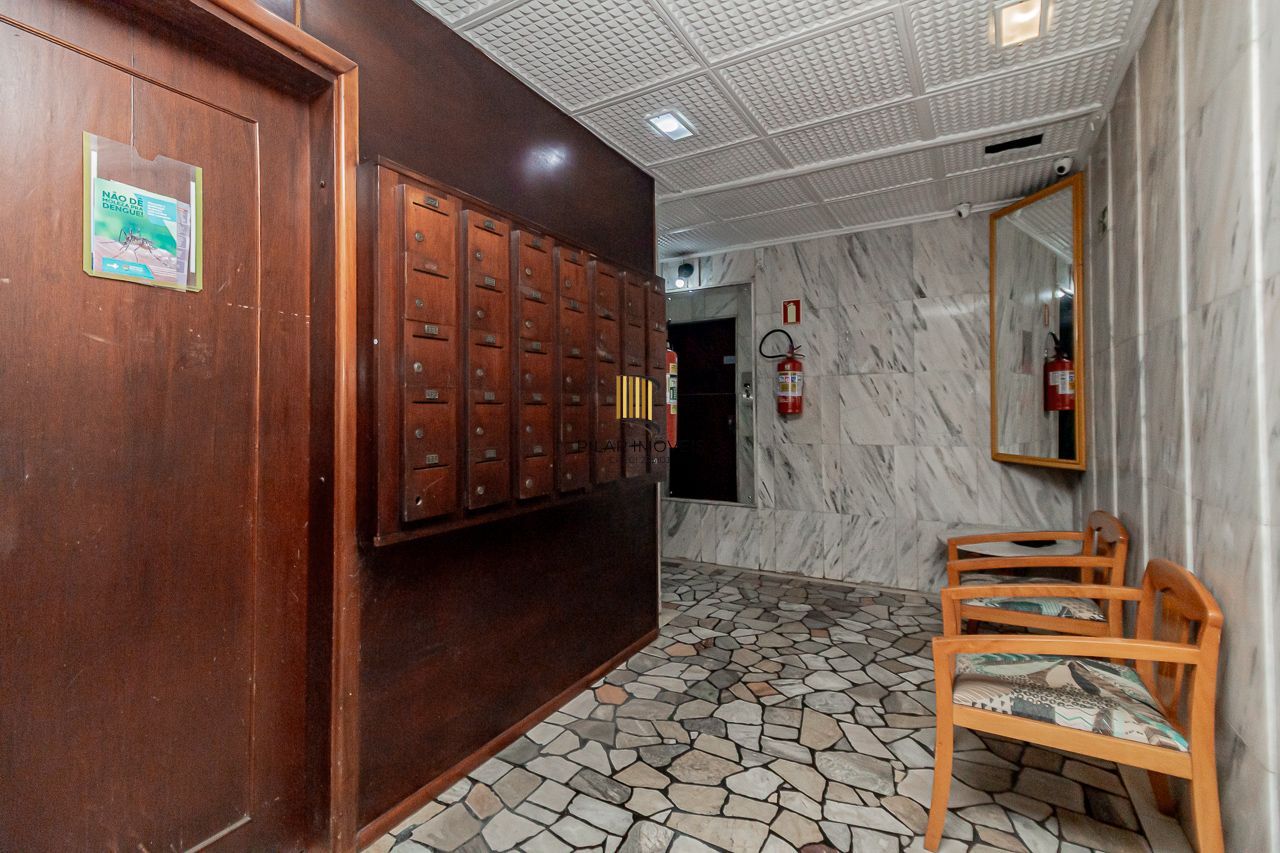 APARTAMENTO À VENDA NO CENTRO HISTÓRICO COM 3 DORMITÓRIOS