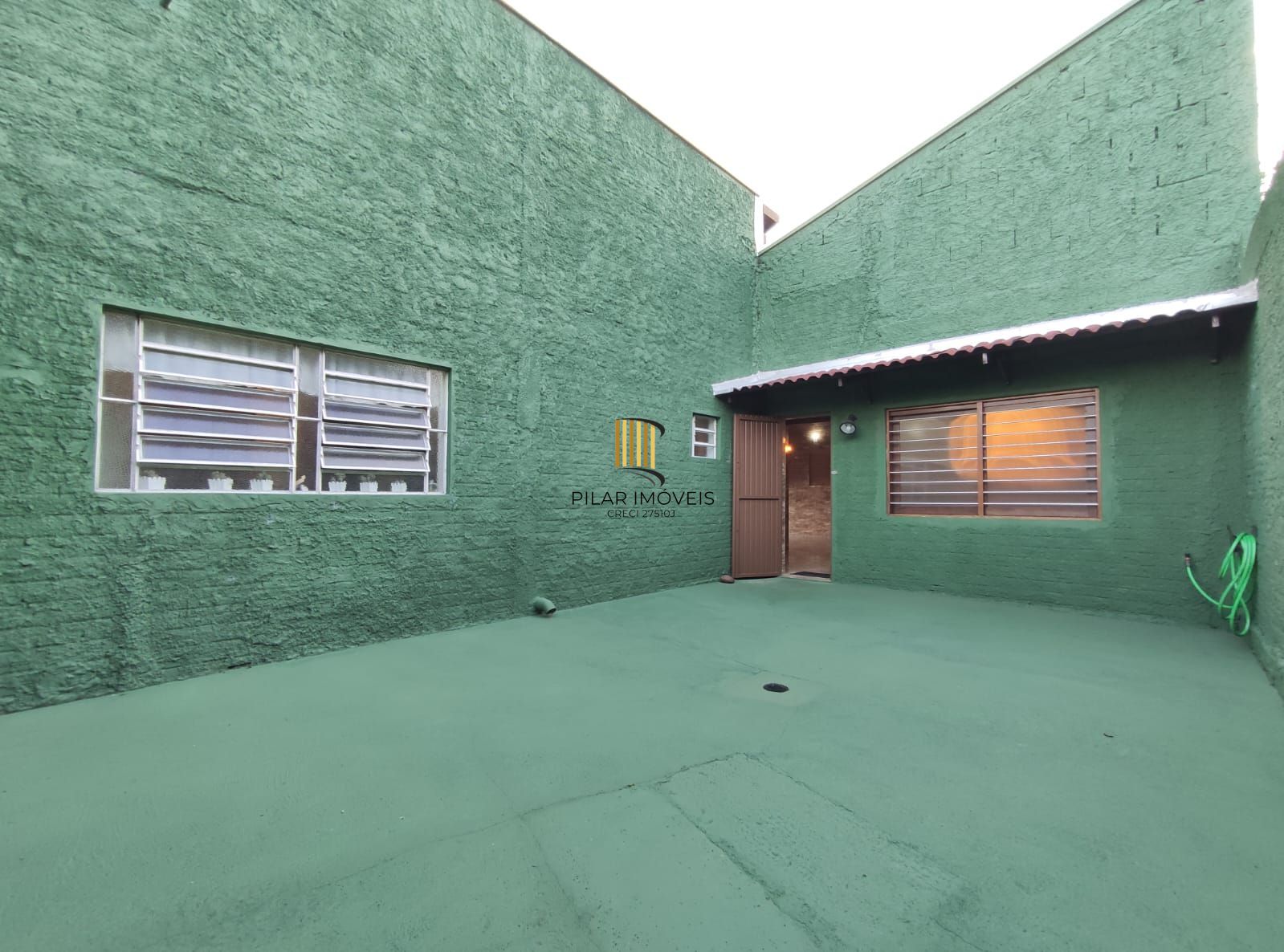 Casa 3 dormitórios no bairro Rondônia