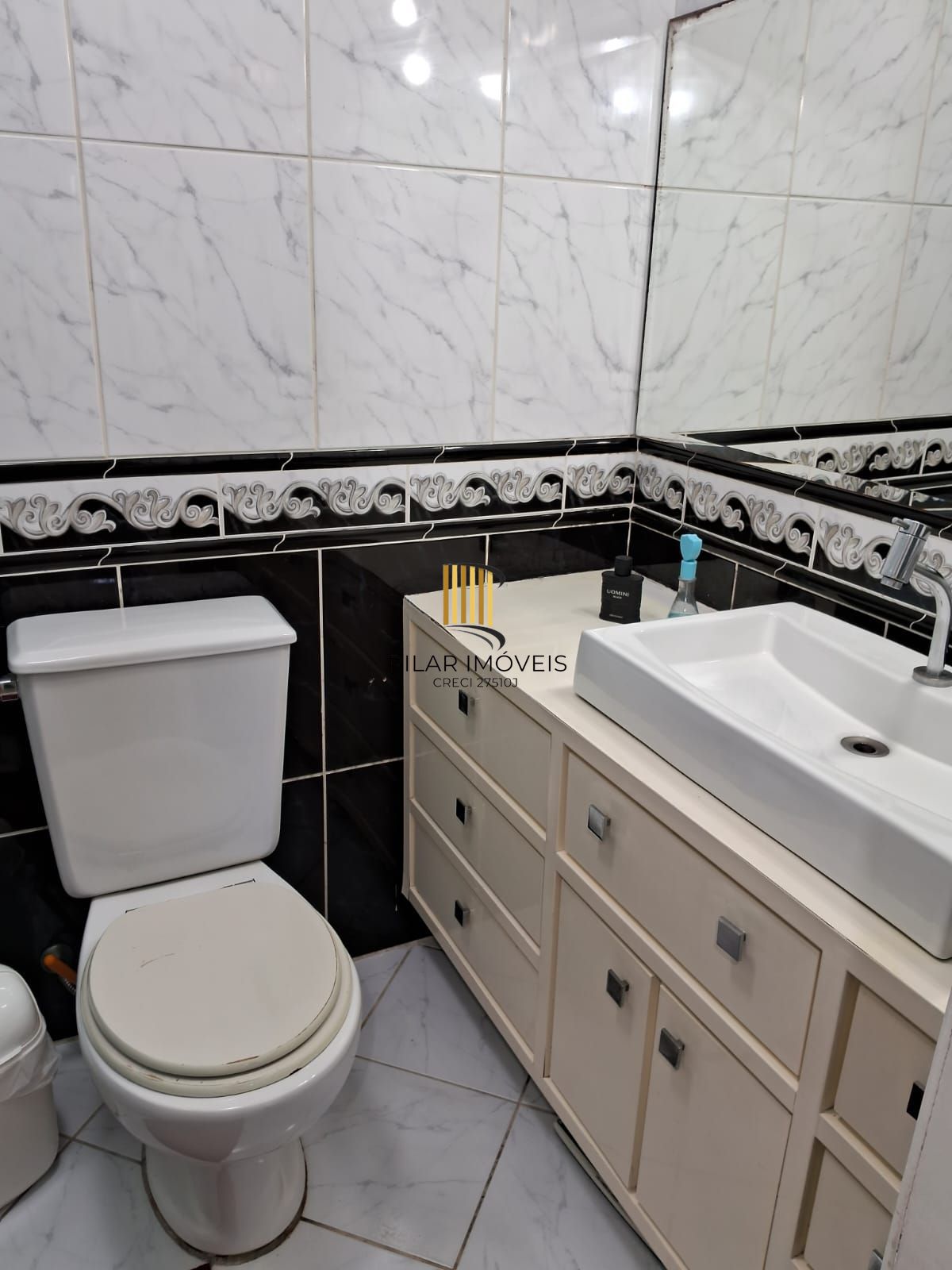 Apartamento 2 dormitórios no bairro Cavalhada