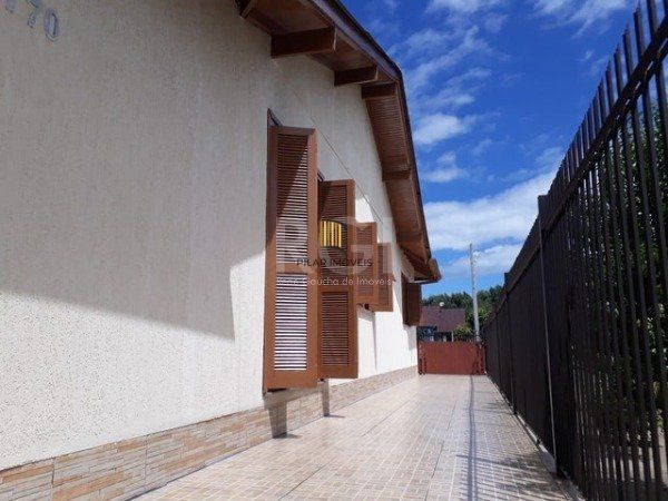 Casa para Venda - 134.53m², 4 dormitórios, 2 vagas - Lago Azul