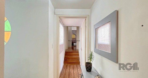 MAGNÍFICA CASA EM LOCALIZAÇÃO PRIVILEGIADA - TRANQUILIDADE E CONFORTO