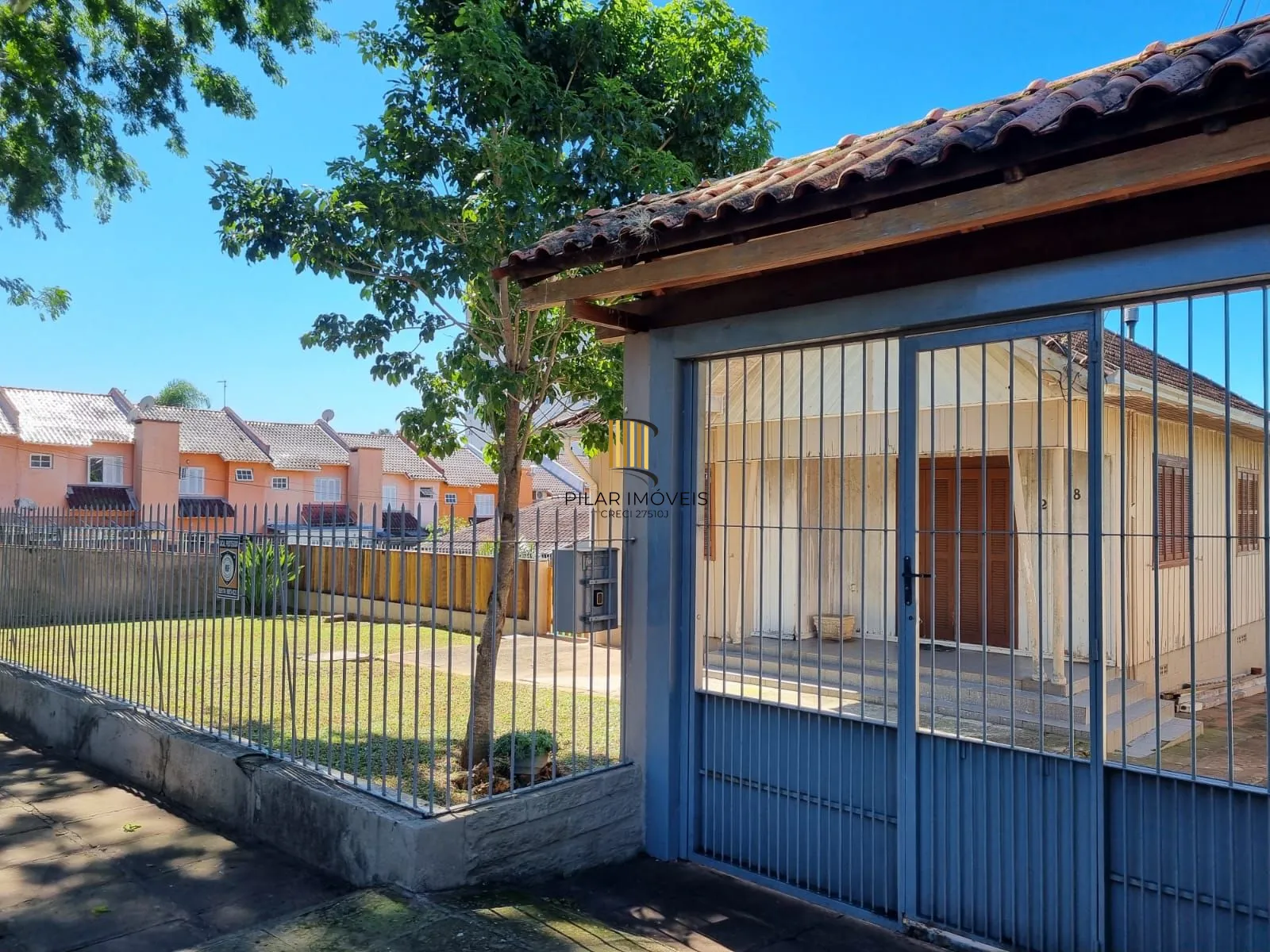 Casa / terreno 841,69 M² churrasqueira e piscina. Bairro Canudos, Novo Hamburgo