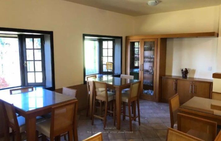 Casa 423 m², 4 suítes no Elegante Condomínio Saint Moritz, Mato Queimado Gramado