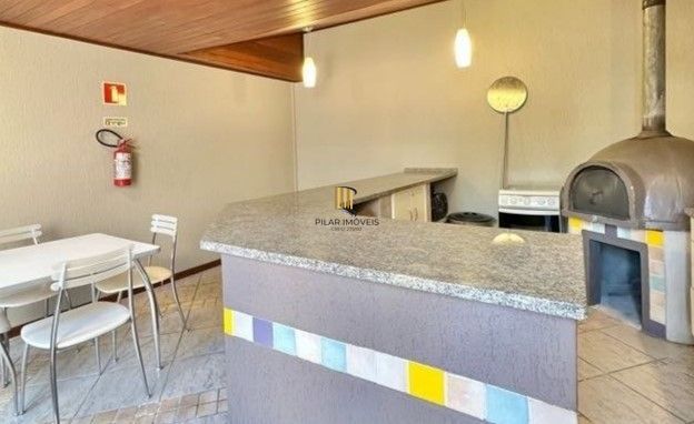 Cobertura 2 dormitórios, 218m², lareira, teto retrátil, Centro em Novo Hamburgo