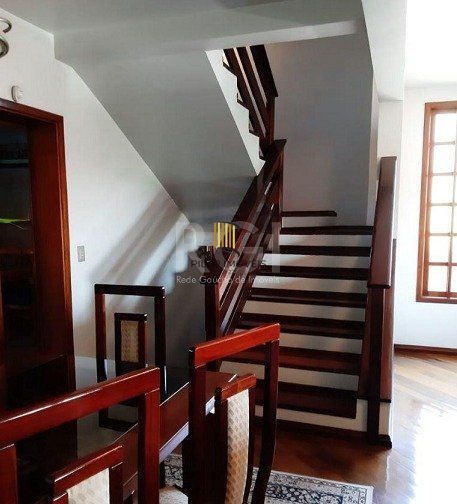 Casa para Venda - 390m², 3 dormitórios, sendo 1 suites, 4 vagas - Ouro Branco