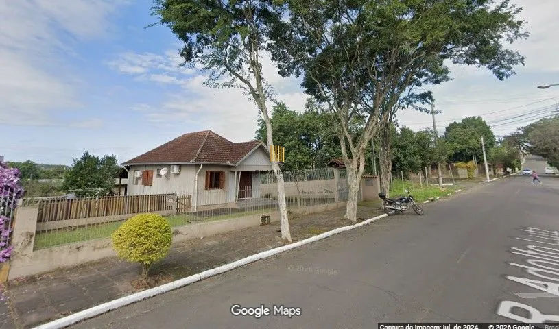 Casa / terreno 841,69 M² churrasqueira e piscina. Bairro Canudos, Novo Hamburgo