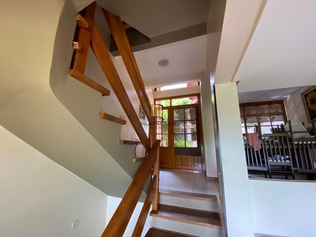 Casa Condominio para Venda - 192m², 3 dormitórios, sendo 1 suites, 2 vagas - Tristeza