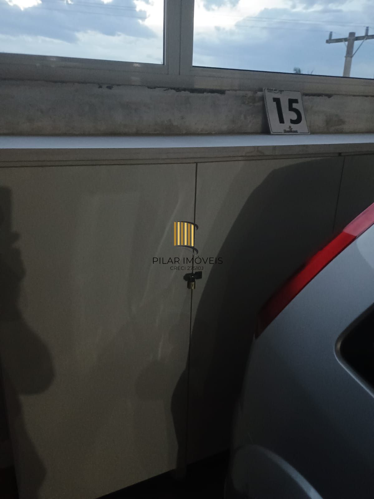 Apartamento, 2 dormitórios, 1 vaga coberto, churrasqueira no centro de Tramandaí