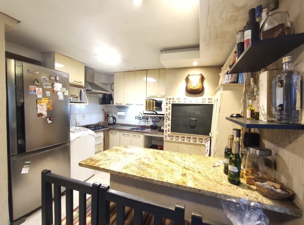 Casa Condomínio 2 dormitórios, vaga e infraestrutura, Bairro Lomba do Pinheiro