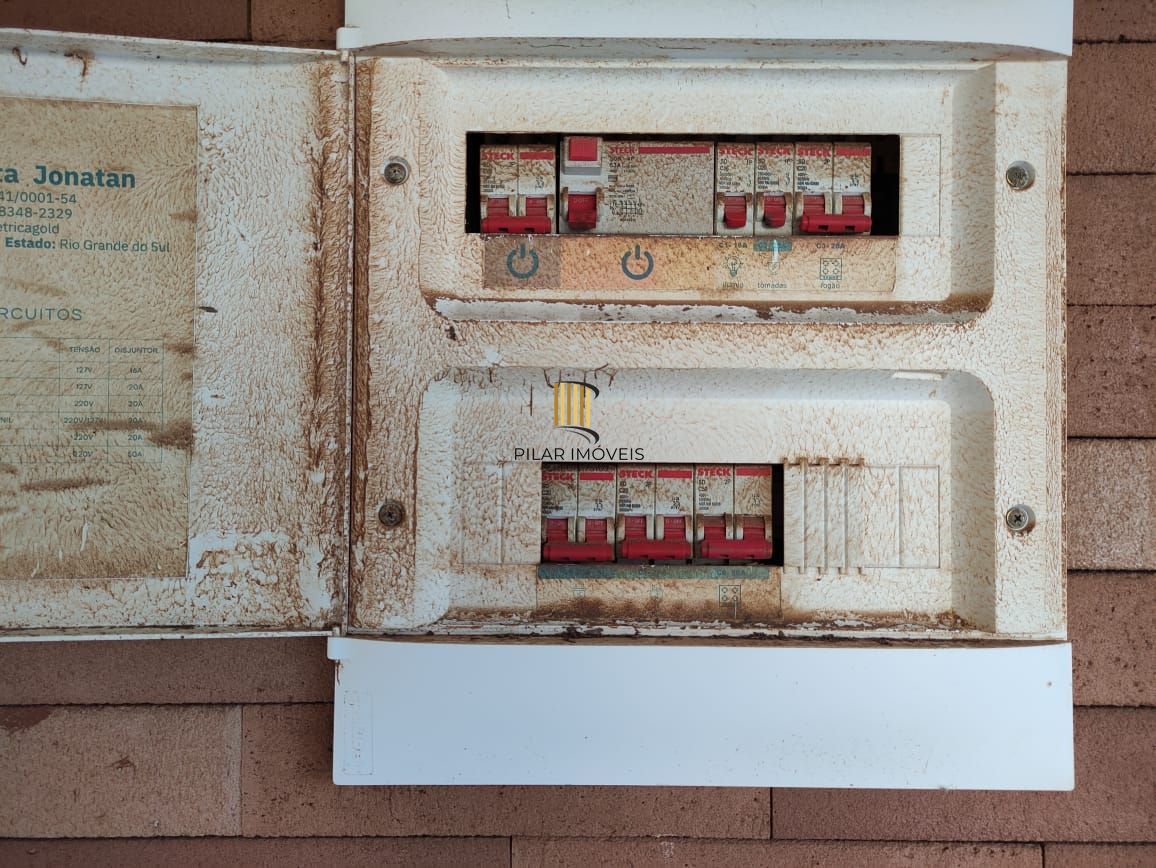 Casa para investidor 2 dormitórios, 1 vaga no bairro Rio Branco