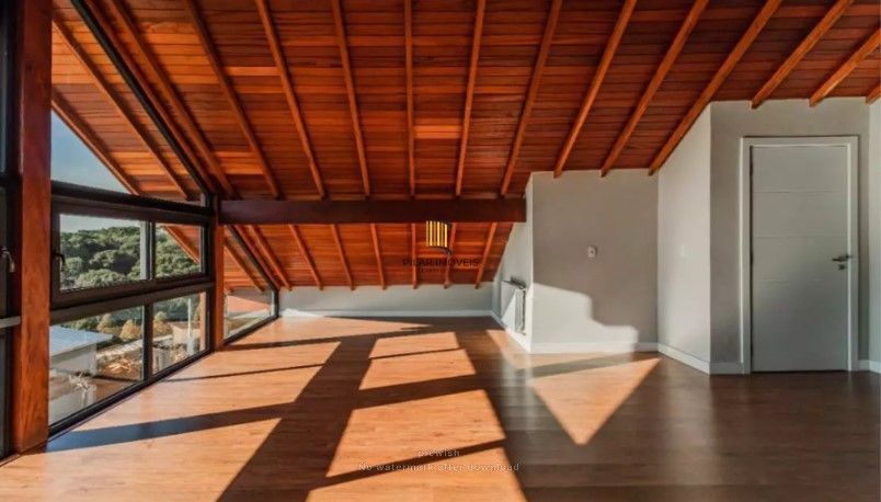 Casa 423 m², 4 suítes no Elegante Condomínio Saint Moritz, Mato Queimado Gramado