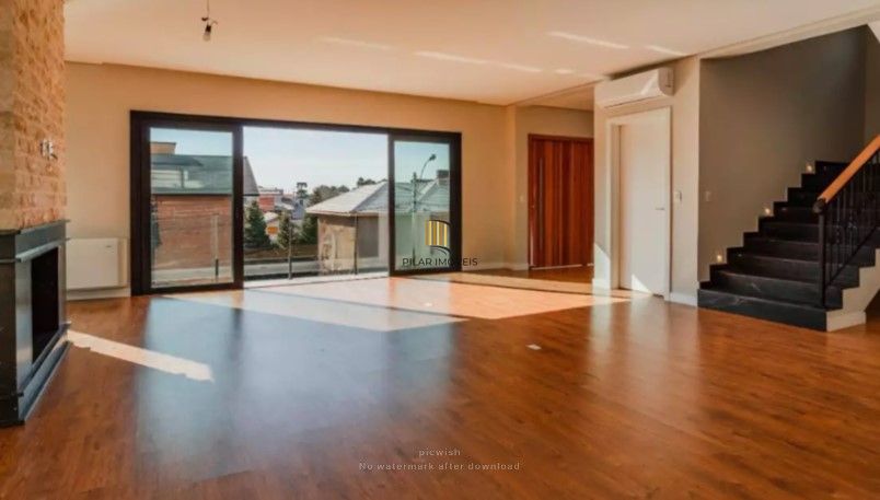 Casa 423 m², 4 suítes no Elegante Condomínio Saint Moritz, Mato Queimado Gramado